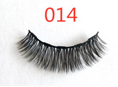 Fashion-Forward Magnetic False Eyelashes