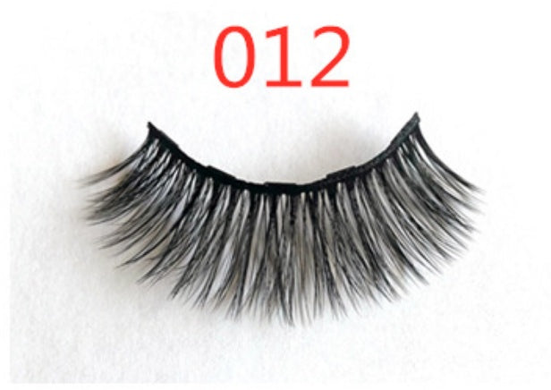 Fashion-Forward Magnetic False Eyelashes