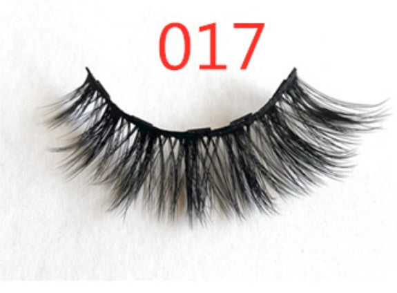 Fashion-Forward Magnetic False Eyelashes